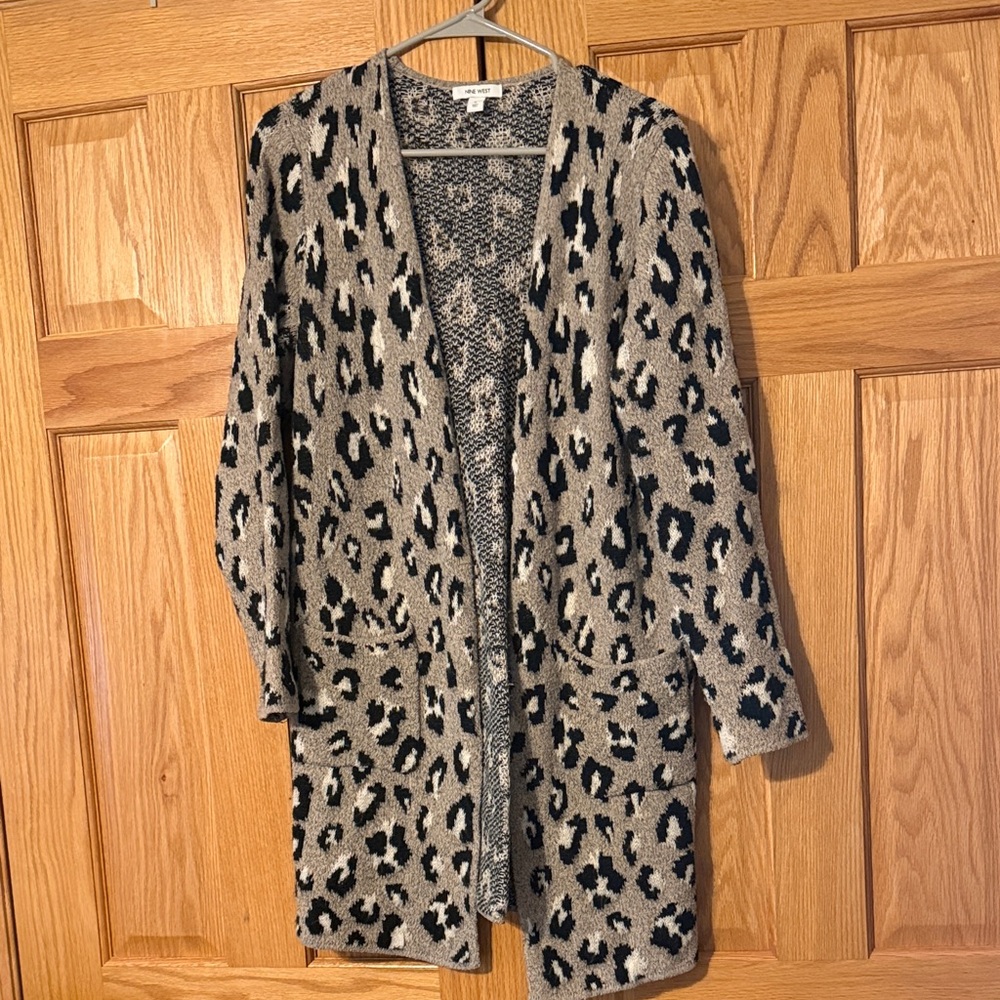 Nine West Taupe and Black Leopard Print Open-Front Cardigan